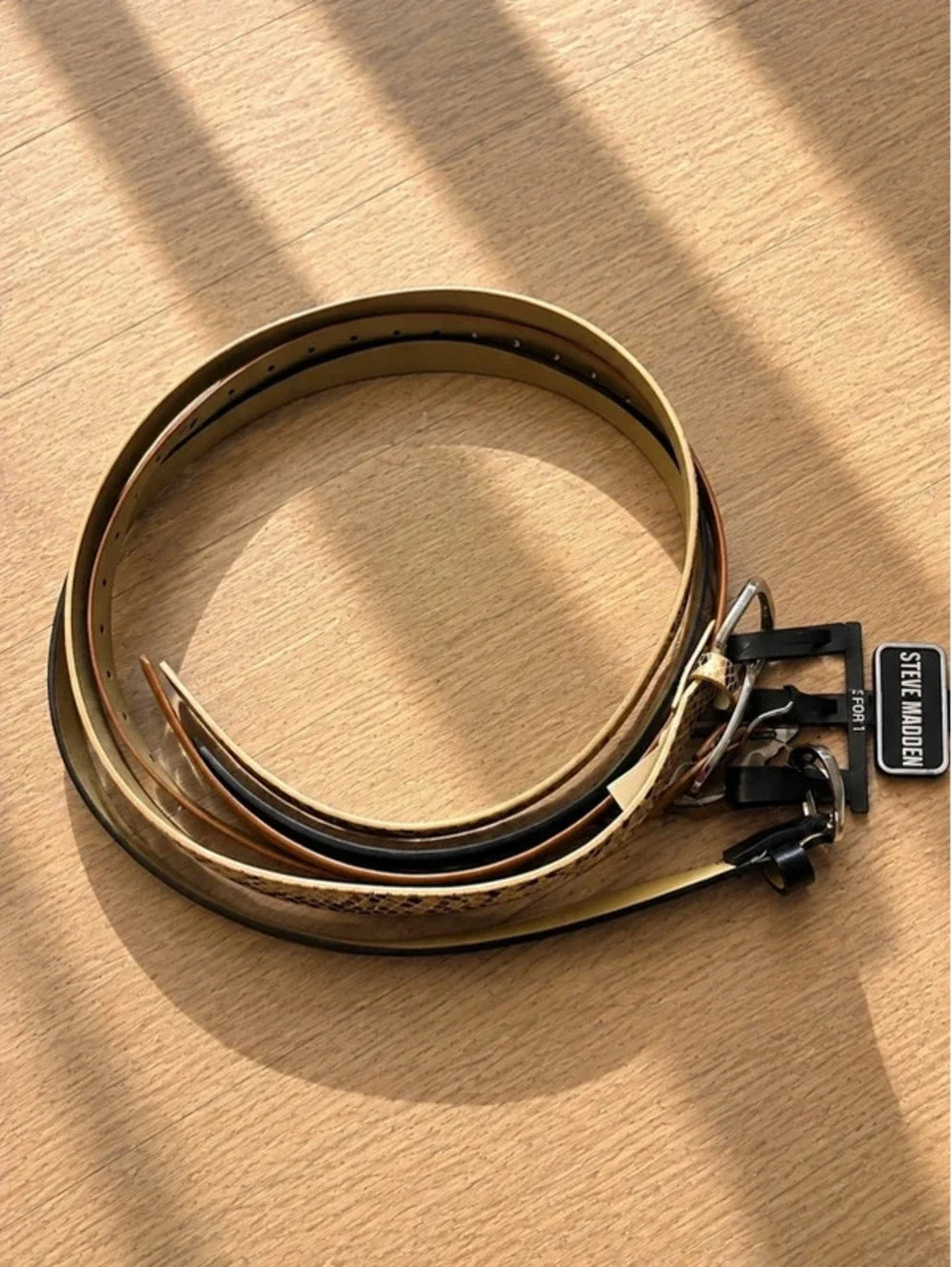 Steve Madden 3 Pack Skinny Belts Black Tan Snake Print Size Medium NWT